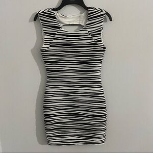 Suzy Shier Women’s Zebra Print Cinched Bodycon Fitted Dress